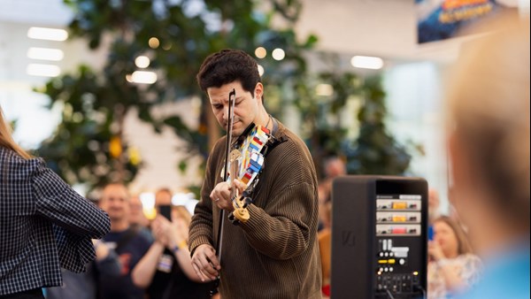 Gerado Pontiérr at LEGO House