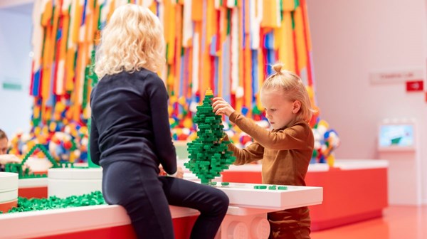 LEGO House pakketilbud