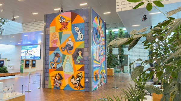 Disney 100 jubilæumsudstilling i LEGO House