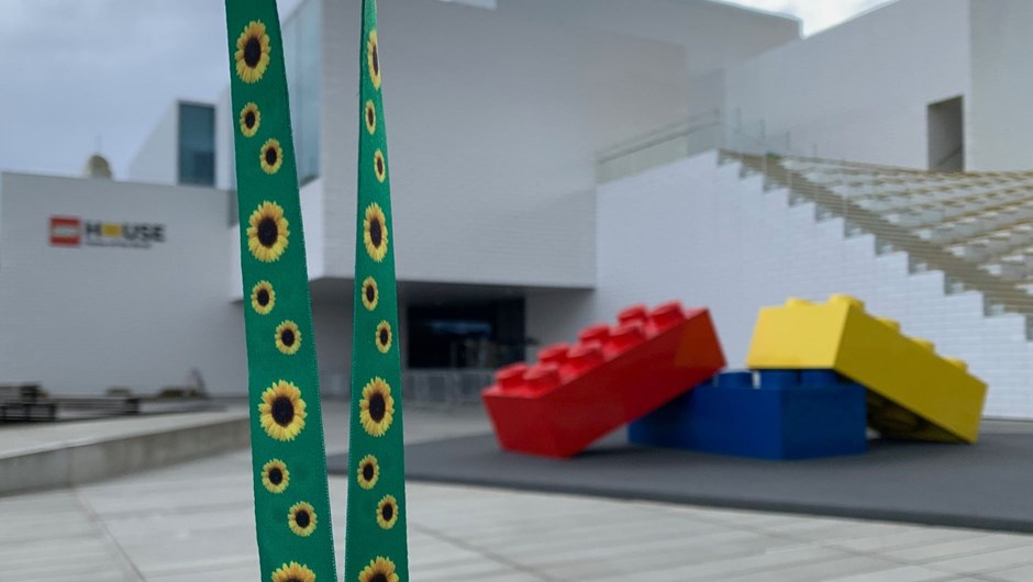 LEGO House and the Sunflower lanyard